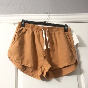 billabong orange shorts